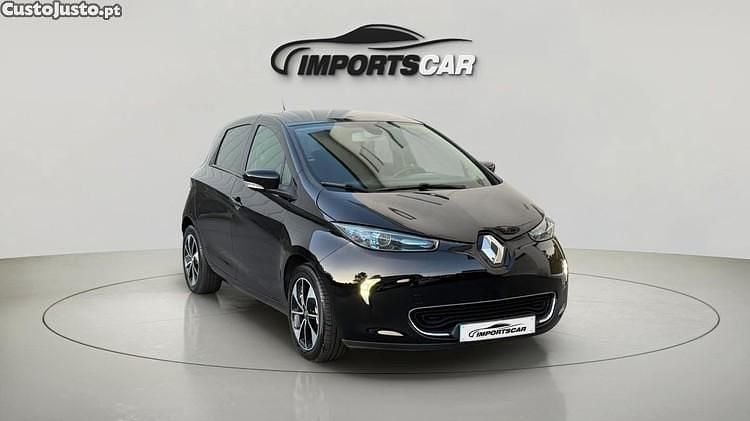 Preto Usado 2017 Renault Zoe Bose Edition Citadino | € 10.999 (Preço justo) - Imagem 1/1