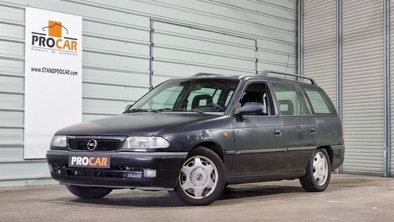 Preto Usado 1998 Opel Astra Carrinha | € 900 (Super Preço) - Imagem 1/4