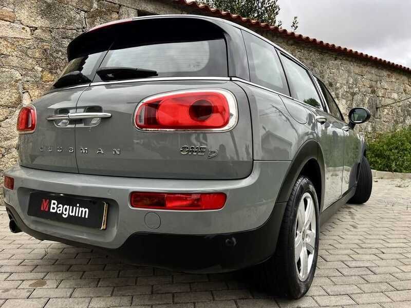Cinzento Usado 2016 Mini Clubman Carrinha | € 16.700 - Imagem 1/4