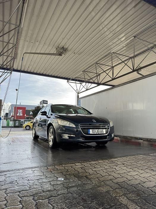 Usado 2012 Peugeot 508 SW Allure Carrinha | € 4.750 - Imagem 1/4