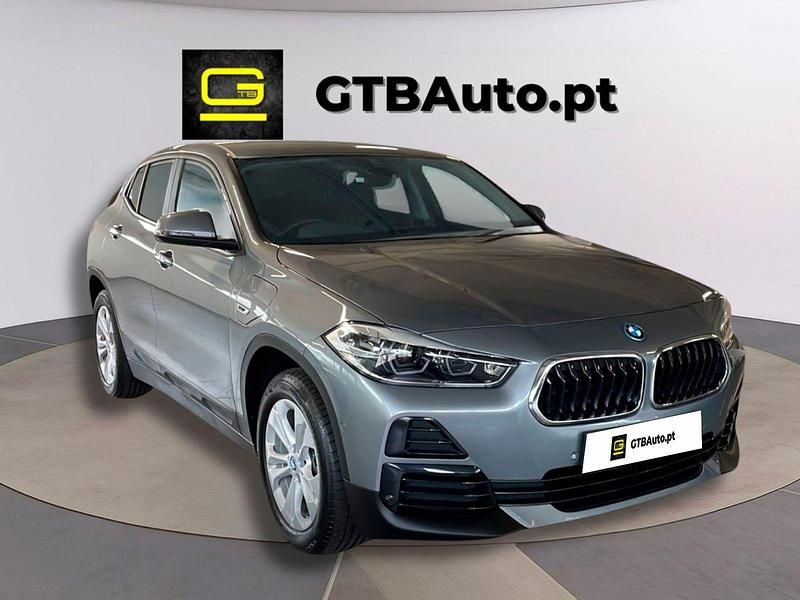 Cinza Usado 2023 BMW X2 SUV | € 33.999 - Imagem 1/4