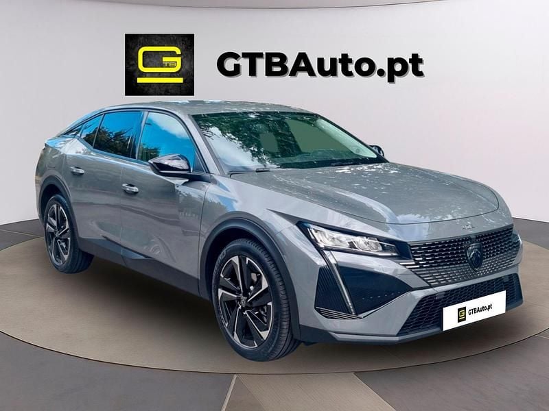 Cinza Usado 2025 Peugeot 408 Allure Sedan | € 36.499 (Preço justo) - Imagem 1/4