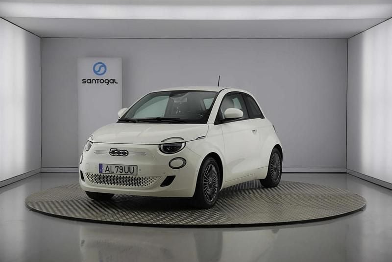 Branco Usado 2021 Fiat 500e Icon Citadino | € 20.990 (Caro) - Imagem 1/4
