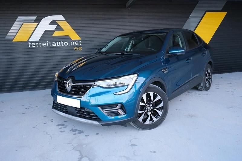 Usado Renault Arkana 140 HP (102 kW) 2022 Azul SUV