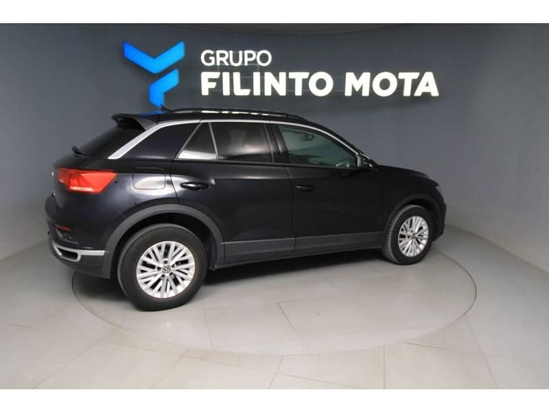 Usado VW T-Roc 110 HP (80 kW) 2021 Preto SUV