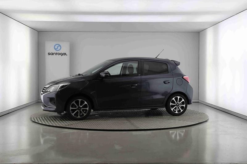 Usado Mitsubishi Space Star 71 HP (52 kW) 2024 Cinzento Citadino