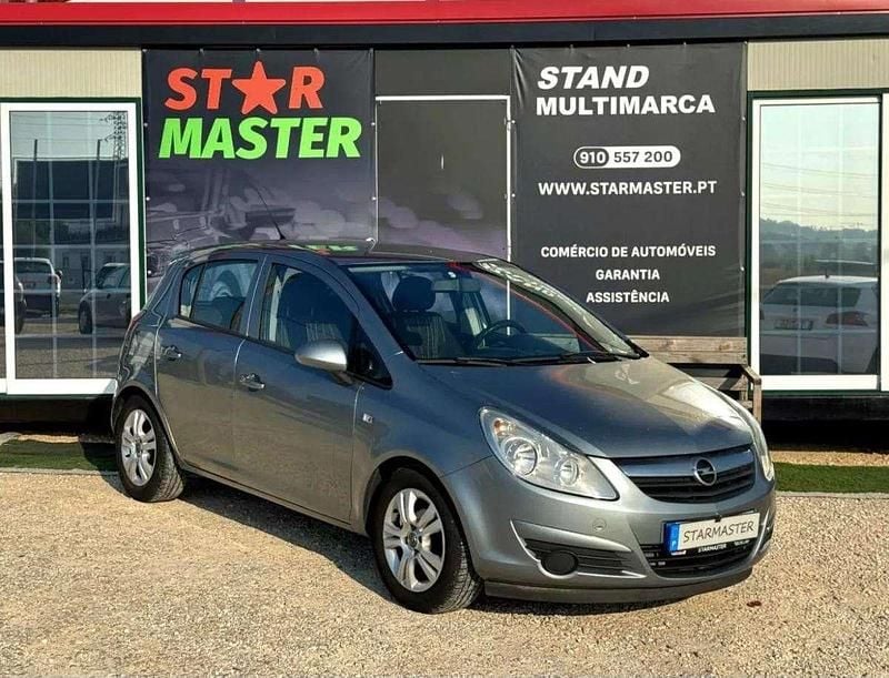 Cinzento Usado 2010 Opel Corsa Citadino | € 4.450 (Preço justo) - Imagem 1/4