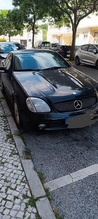 Usado 2002 Mercedes SLK200 Cabrios | € 10.500 (Caro) - Imagem 1/4