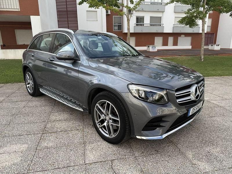 Usado 2016 Mercedes GLC250 AMG line Sedan | € 29.900 (Caro) - Imagem 1/4