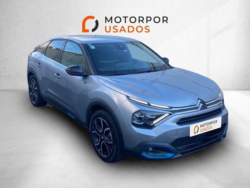 Cinza Usado 2022 Citroën e-C4 Shine | € 19.500 (Preço justo) - Imagem 1/4