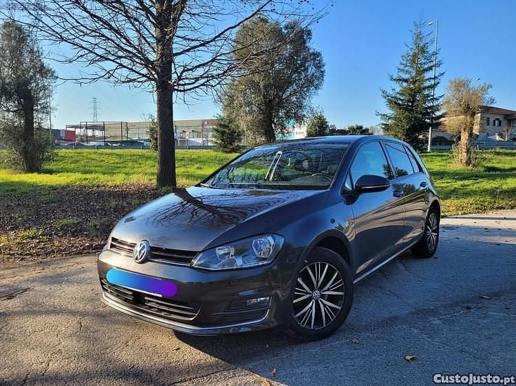 Cinza Usado 2017 VW Golf VII Citadino | € 15.950 (Preço elevado) - Imagem 1/1