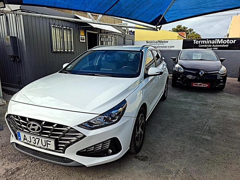 Branco Usado 2021 Hyundai i30 Style Carrinha | € 12.950 (Super Preço) - Imagem 1/4