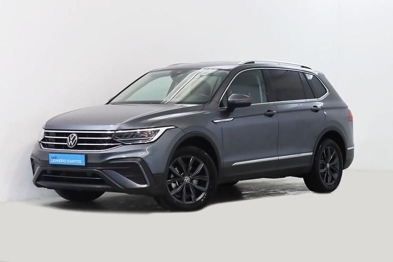 Cinzento Usado 2023 VW Tiguan Allspace SUV | € 36.450 (Preço justo) - Imagem 1/4
