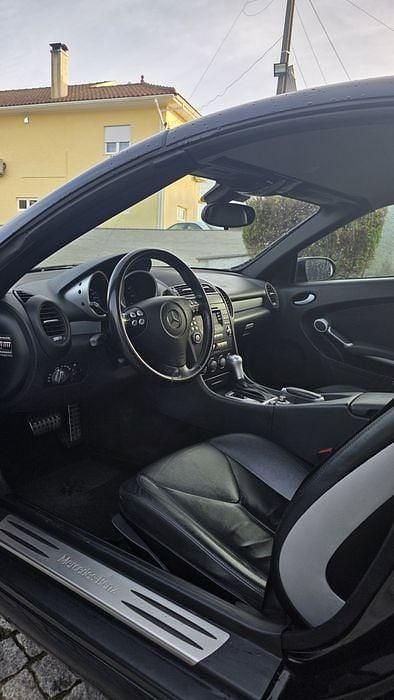 Usado Mercedes SLK200 163 HP (119 kW) 2006 Cabrios