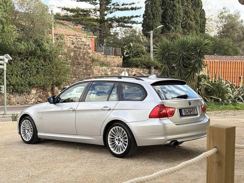 Usado BMW 318 143 HP (105 kW) 2009 Sedan
