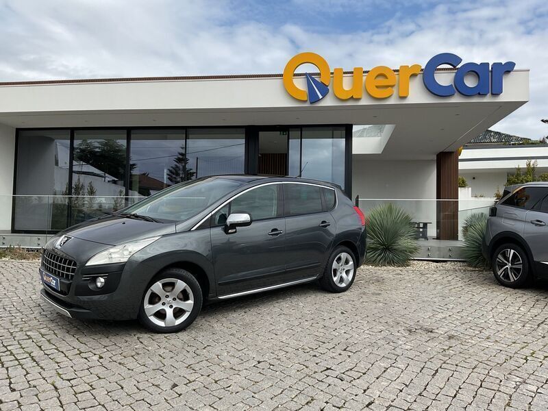 Cinza Usado 2012 Peugeot 3008 SUV | € 9.990 (Preço justo) - Imagem 1/4