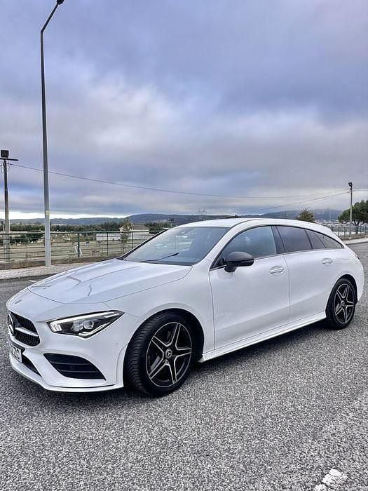 Usado 2021 Mercedes CLA220 AMG line Sedan | € 36.800 - Imagem 1/4