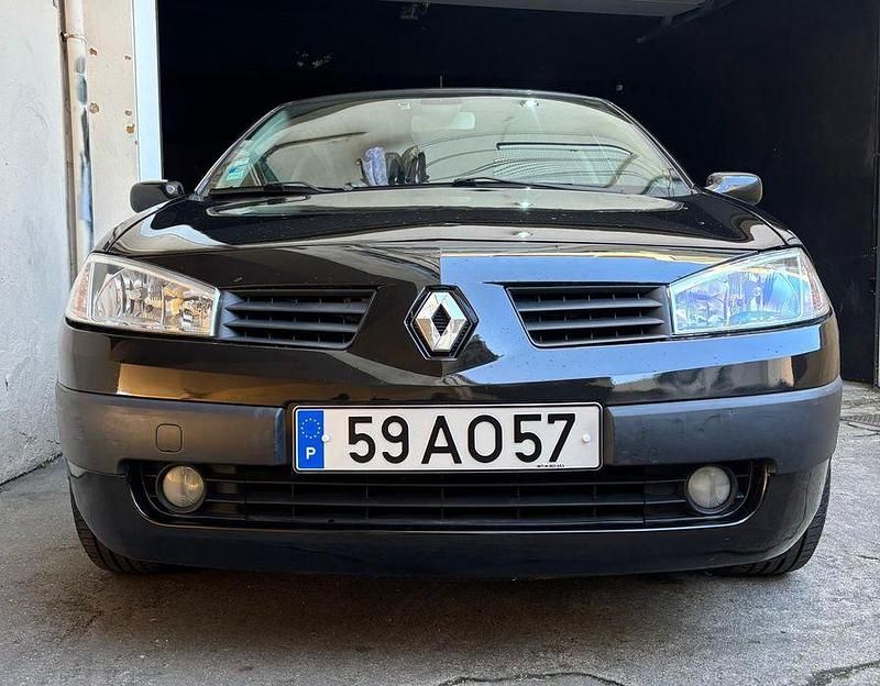 Usado 2005 Renault Mégane II Sedan | € 4.970 - Imagem 1/4