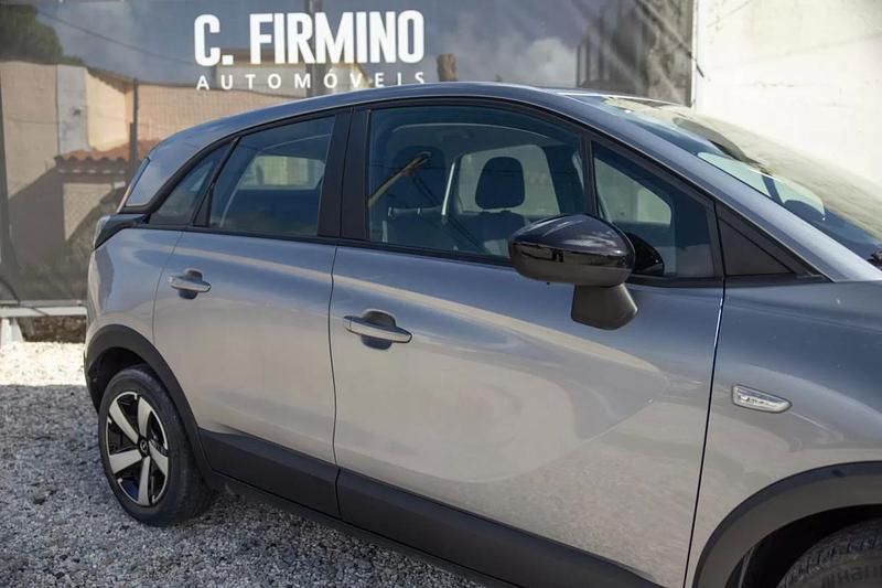 Usado Opel Crossland 83 HP (61 kW) 2022 Outra SUV