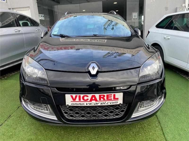 Usado Renault Mégane GrandTour 110 HP (80 kW) 2012 Preto Carrinha