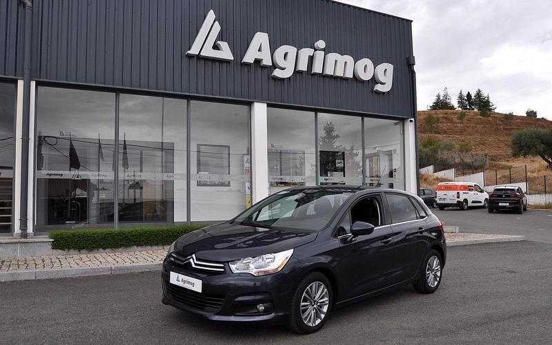 Azul Usado 2011 Citroën C4 Seduction | € 10.900 (Preço elevado) - Imagem 1/4