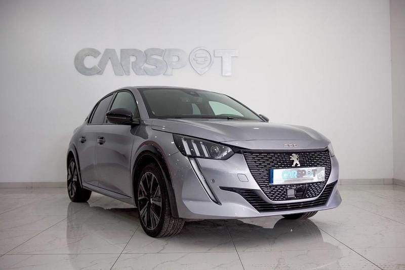 Outro Usado 2023 Peugeot e-208 GT Citadino | € 21.480 (Preço justo) - Imagem 1/4