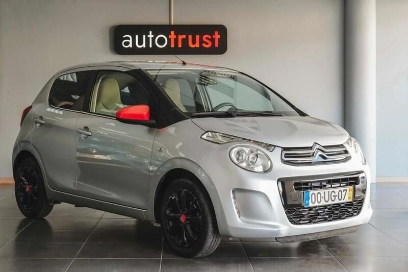 Cinzento Usado 2018 Citroën C1 Citadino | € 8.900 (Bom preço) - Imagem 1/4
