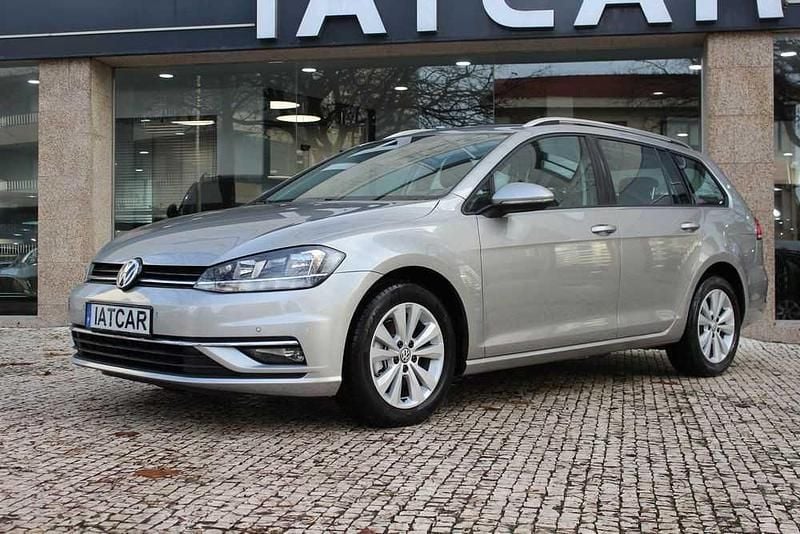 Usado VW Golf VII Trendline 115 HP (84 kW) 2017 Cinza Carrinha