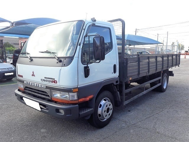 Usados 2000 Mitsubishi Canter 3.9 Diesel 136 cv (10.801