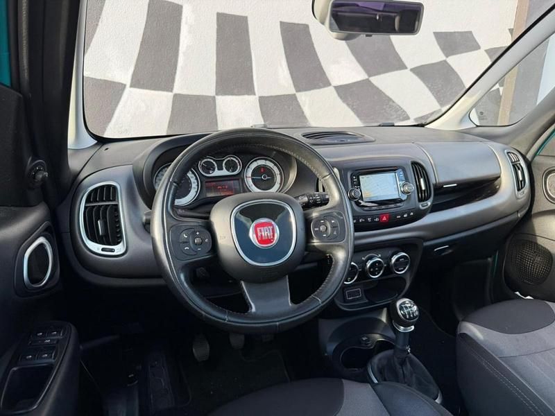 Usado Fiat 500L Lounge 105 HP (77 kW) 2015 Azul Monovolume