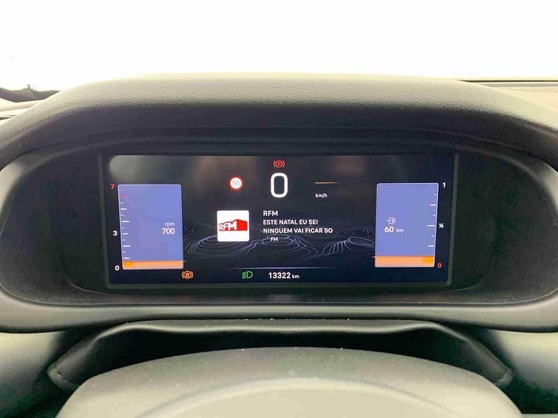 Usado Jeep Avenger Summit 101 HP (74 kW) 2025 Branco SUV