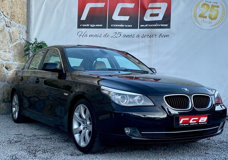 Preto Usado 2009 BMW 520 Executive Sedan | € 9.450 (Preço justo) - Imagem 1/4