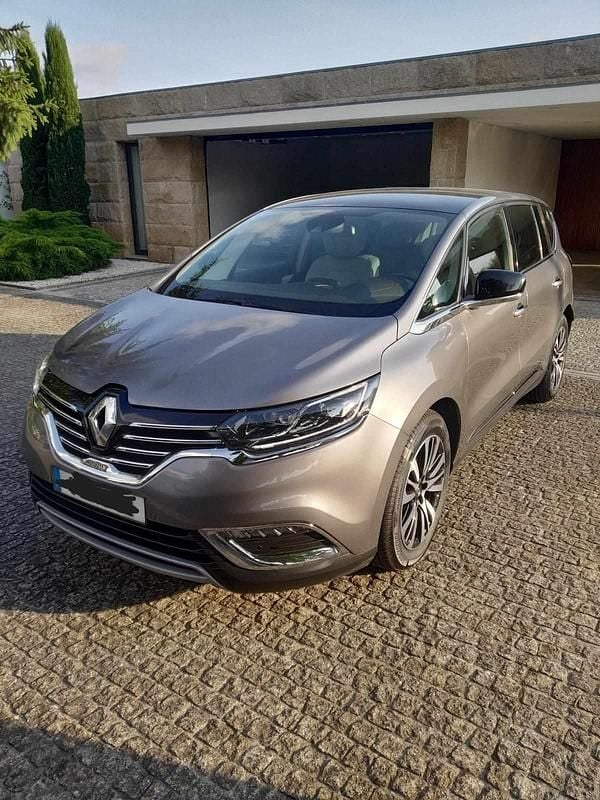 Cinzento Usado 2019 Renault Espace Carrinha | € 23.000 - Imagem 1/4
