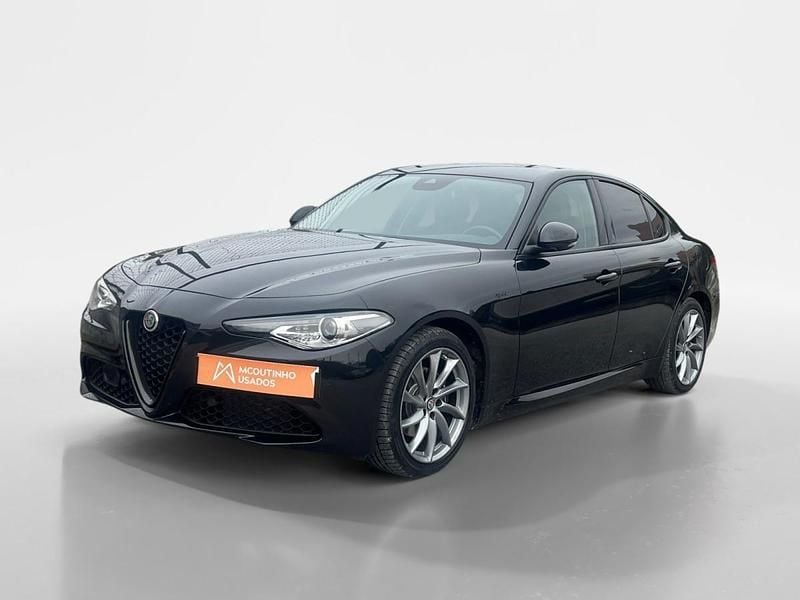 Preto Usado 2022 Alfa Romeo Giulia Sprint Sedan | € 36.706 (Bom preço) - Imagem 1/4
