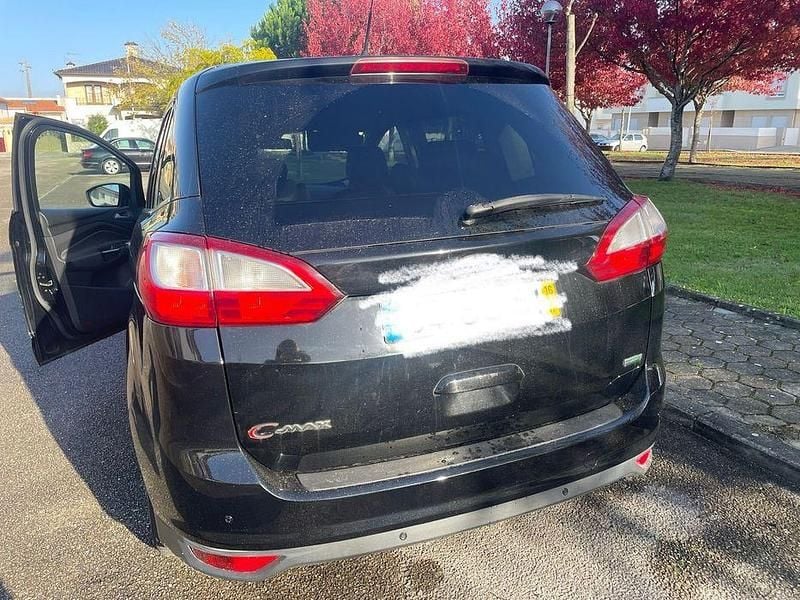 Usado Ford Grand C-Max 125 HP (91 kW) 2016 Monovolume