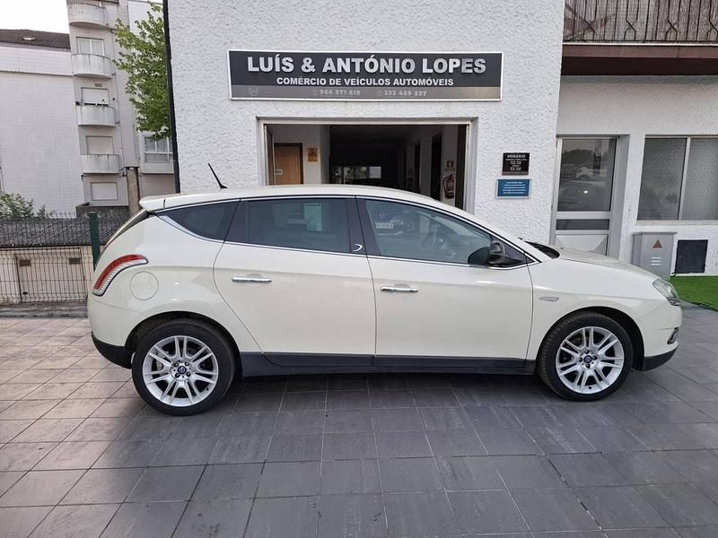 Outra Usado 2008 Lancia Delta | € 6.850 - Imagem 1/4