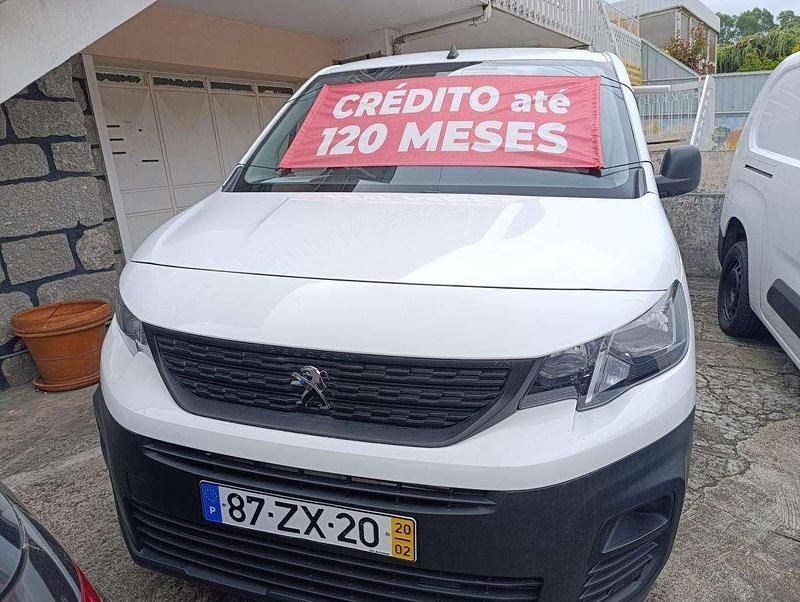 Branco Usado 2020 Peugeot Partner Monovolume | € 12.500 (Bom preço) - Imagem 1/4