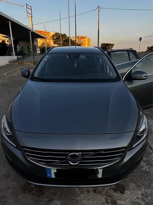 Usado 2015 Volvo V60 Carrinha | € 12.750 (Super Preço) - Imagem 1/4