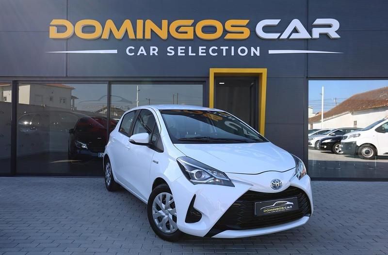 Branco Usado 2019 Toyota Yaris Hybrid Comfort | € 16.500 (Preço justo) - Imagem 1/4