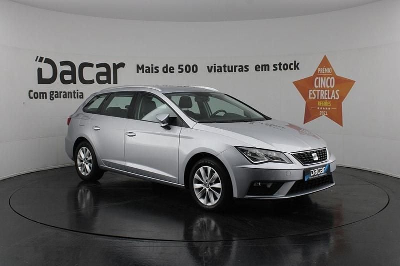 Cinzento Usado 2019 Seat Leon ST Carrinha | € 13.699 (Preço justo) - Imagem 1/4