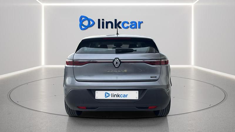 Novo Renault Mégane IV 95 kW (130 HP) 2025 Cinzento Citadino