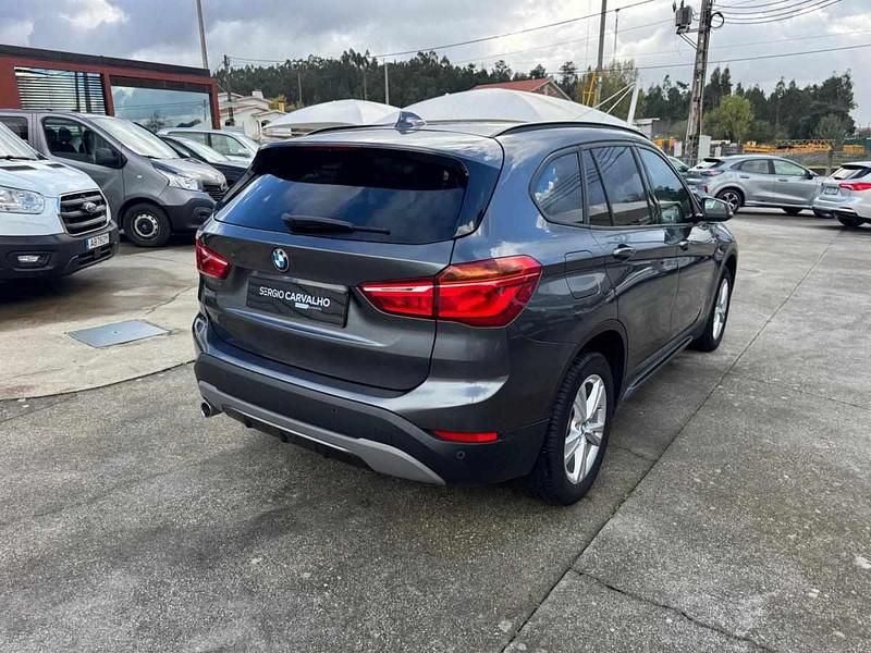 Usado BMW X1 Sport Line 116 HP (85 kW) 2018 Cinza SUV