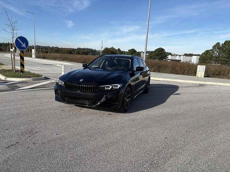 Usado 2022 BMW 330e Sport Line Sedan | € 41.000 (Caro) - Imagem 1/4