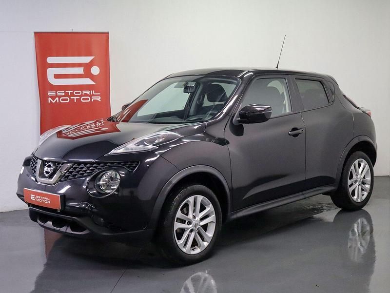 Usado Nissan Juke Acenta Connect 110 HP (80 kW) 2018 Preto SUV