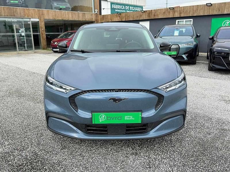 Usado Ford Mustang Mach-E 197 kW (269 HP) 2023 Azul SUV