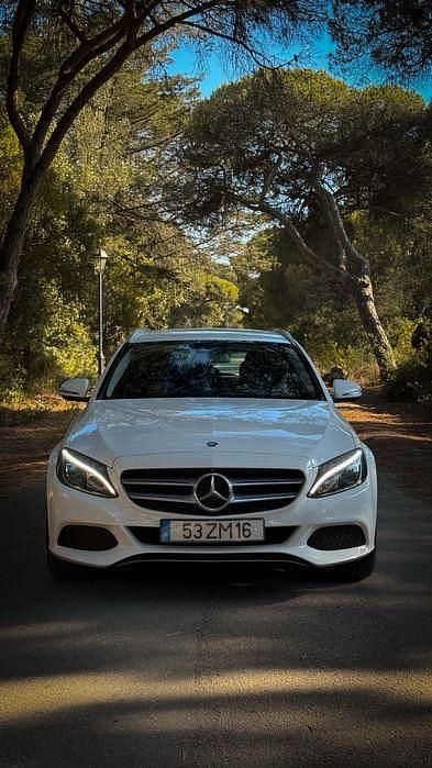 Usado 2017 Mercedes C220 Sedan | € 19.500 (Preço justo) - Imagem 1/4