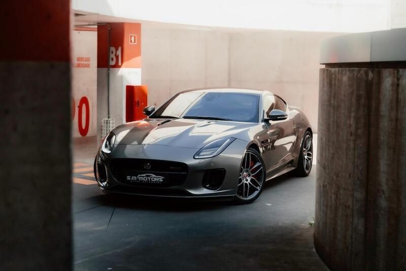 Cinza Usado 2018 Jaguar F-Type R-Dynamic Coupé | € 52.900 (Preço justo) - Imagem 1/4