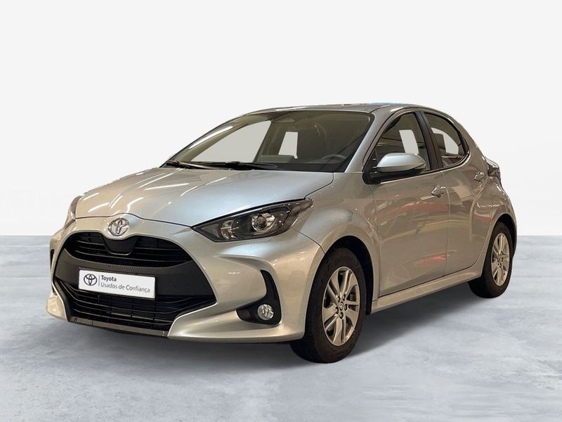 Cinza (pintura metalizada) Usado 2024 Toyota Yaris Comfort Sedan | € 25.250 (Preço justo) - Imagem 1/4