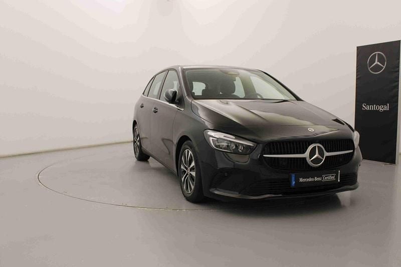 Outra Usado 2024 Mercedes B180 Monovolume | € 34.990 (Preço justo) - Imagem 1/4