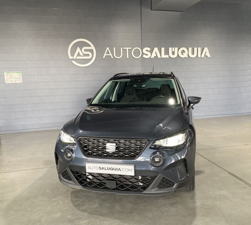 Cinzento (metalizado) Usado 2023 Seat Arona Style SUV | € 18.990 (Preço justo) - Imagem 1/4